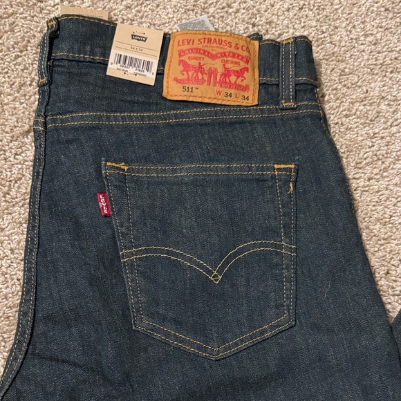 New 511 Slim Levi's Men's Dark Indigo Straight Jeans 34 x 34 - Picture 2 of 9